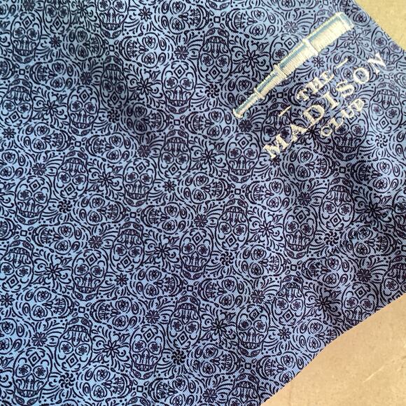 Peter Millar Men’s Polo Shirt Large Blue, Summer Comfort, Skulls AOP Golf Preppy - Picture 4 of 8